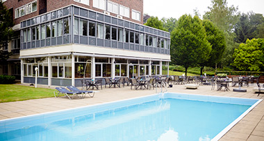 Buitenzwembad Fletcher Hotel-Restaurant Beekbergen-Apeldoorn